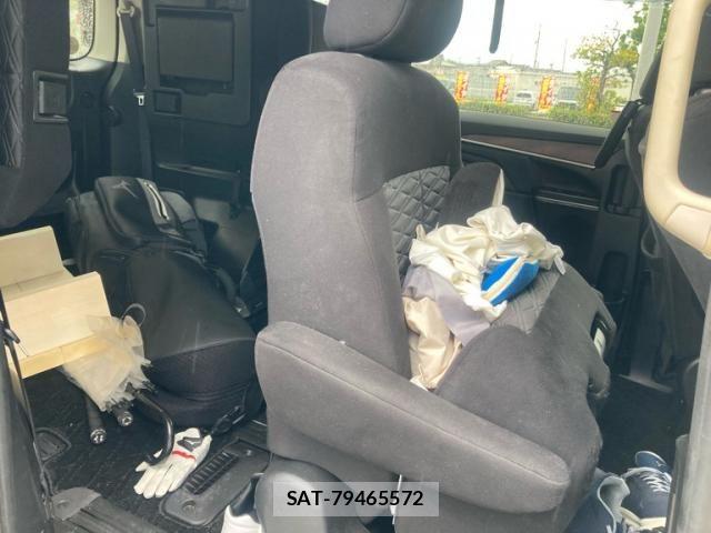 Mitsubishi DELICA 2020-05 7722781-10