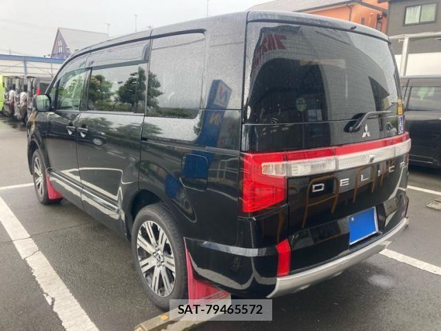 Mitsubishi DELICA 2020-05 7722781-2
