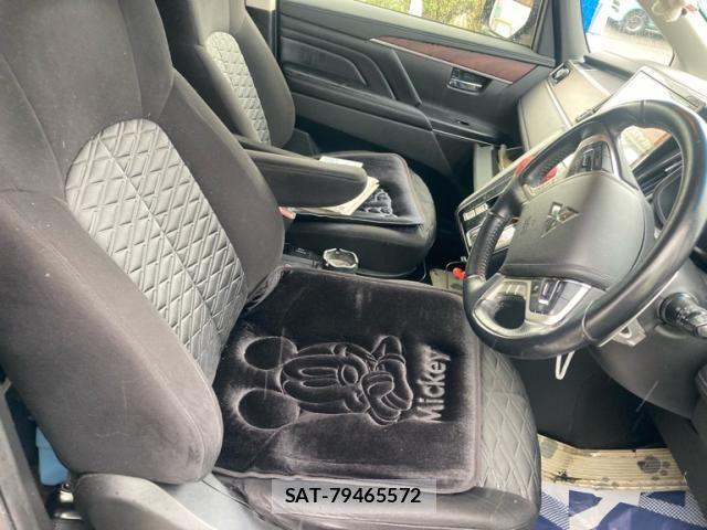 Mitsubishi DELICA 2020-05 7722781-7