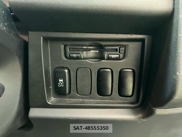 Mitsubishi DELICA 2011-08 7722802-26