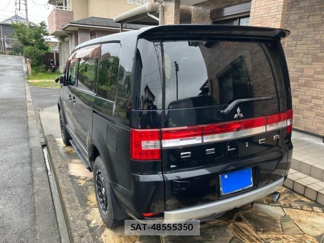 Mitsubishi DELICA 2011-08 7722802-6