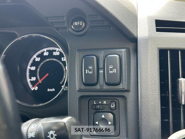 Mitsubishi DELICA 2015-12 7722784-26