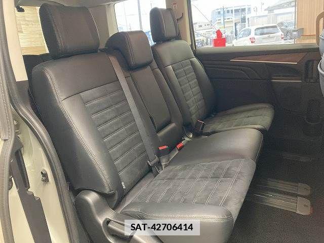 Mitsubishi DELICA 2020-08 7784396-11