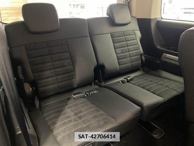 Mitsubishi DELICA 2020-08 7784396-12