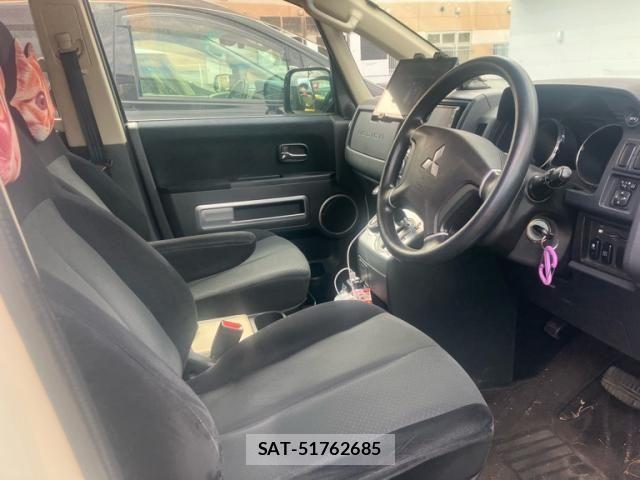 Mitsubishi DELICA 2007-03 7784351-13