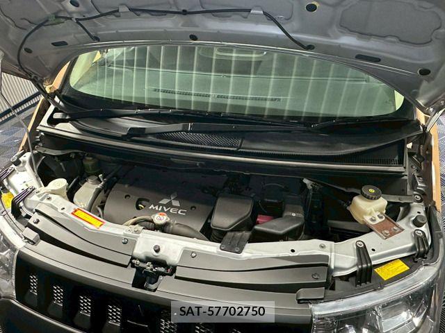 Mitsubishi DELICA 2007-03 7784352-16