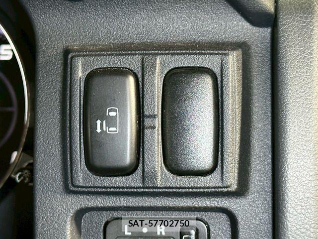 Mitsubishi DELICA 2007-03 7784352-2
