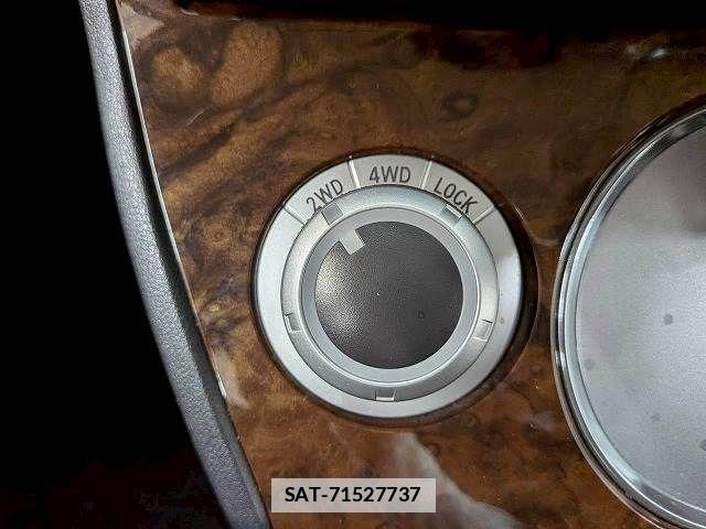 Mitsubishi DELICA 2014-06 7784355-11