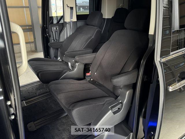 Mitsubishi DELICA 2015-10 7784368-9