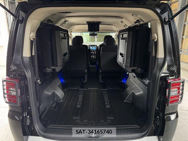 Mitsubishi DELICA 2015-10 7784368-11