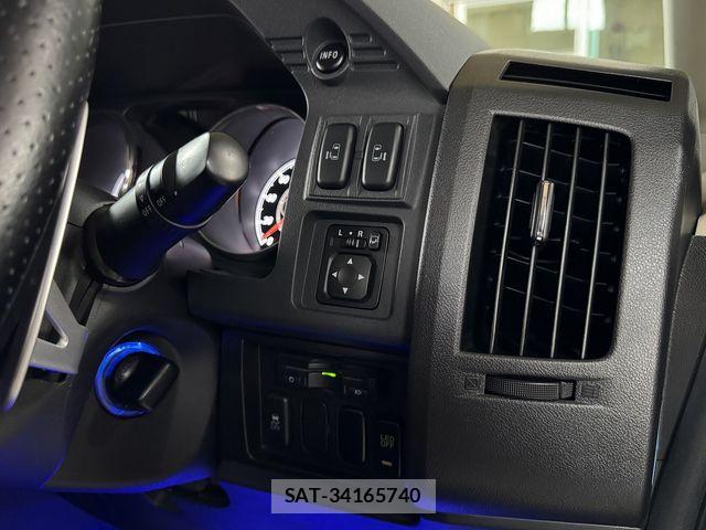 Mitsubishi DELICA 2015-10 7784368-16