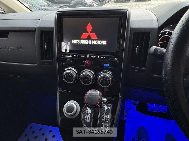 Mitsubishi DELICA 2015-10 7784368-28