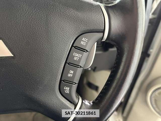 Mitsubishi DELICA 2011-04 7784353-12