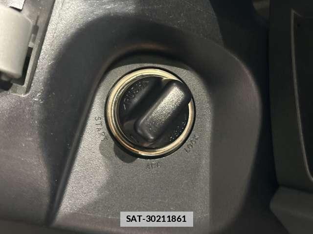 Mitsubishi DELICA 2011-04 7784353-13