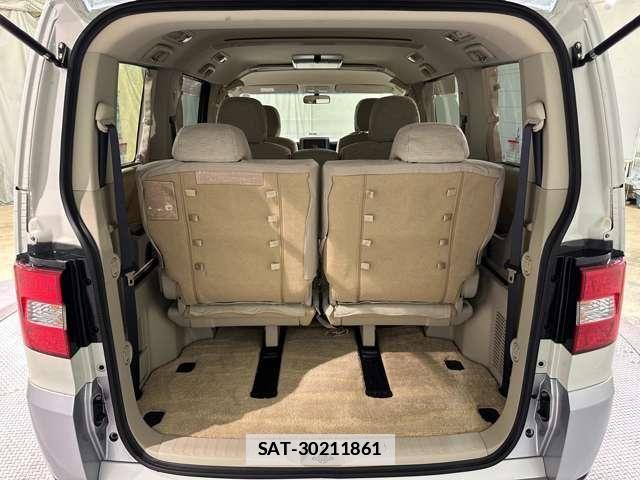 Mitsubishi DELICA 2011-04 7784353-27