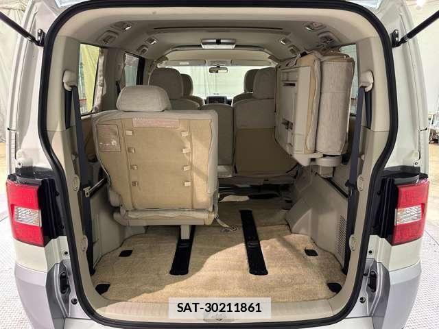 Mitsubishi DELICA 2011-04 7784353-28
