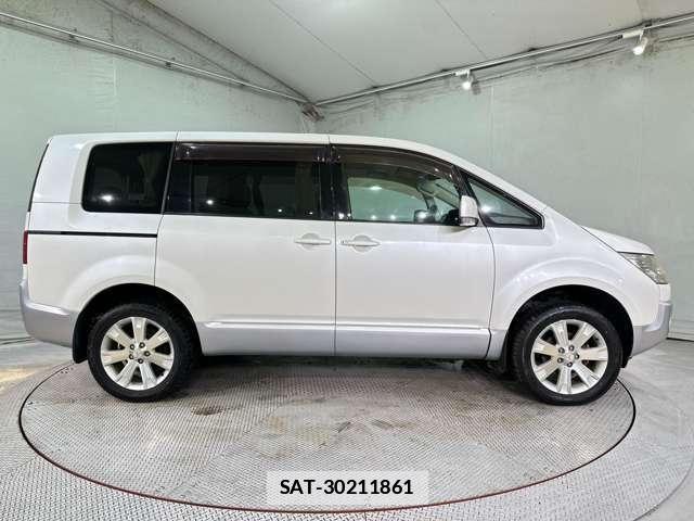 Mitsubishi DELICA 2011-04 7784353-3