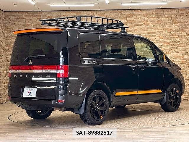 Mitsubishi DELICA 2018-03 7784385-15