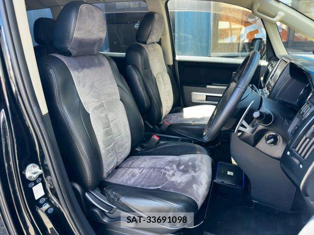 Mitsubishi DELICA 2011-05 7876161-13
