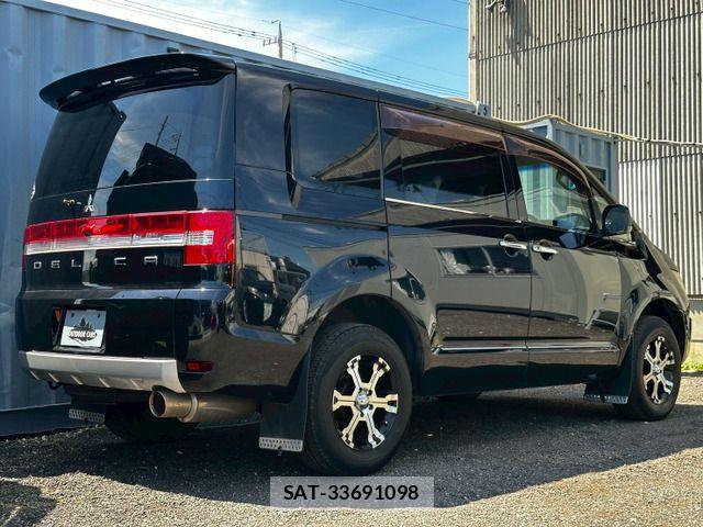Mitsubishi DELICA 2011-05 7876161-1