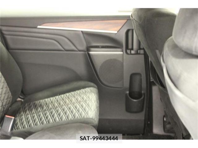 Mitsubishi DELICA 2019-03 7876141-29