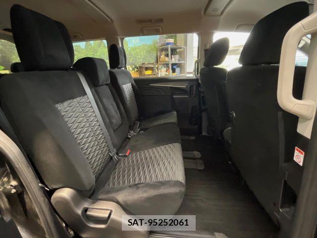 Mitsubishi DELICA 2024-07 7876132-9