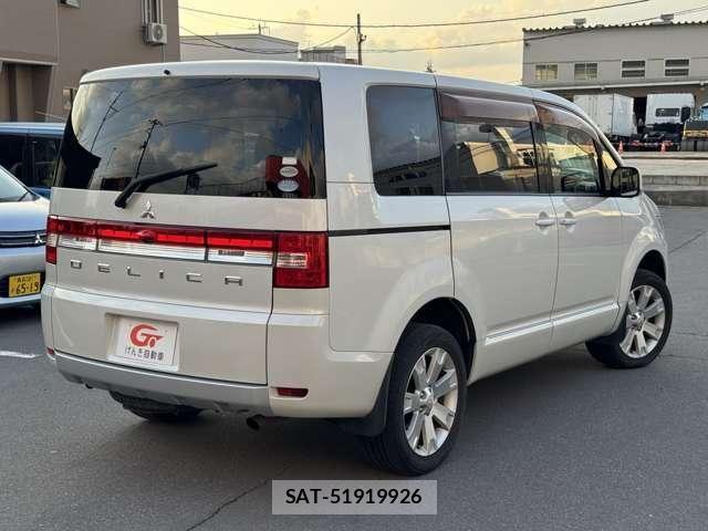 Mitsubishi DELICA 2011-06 7876156-1