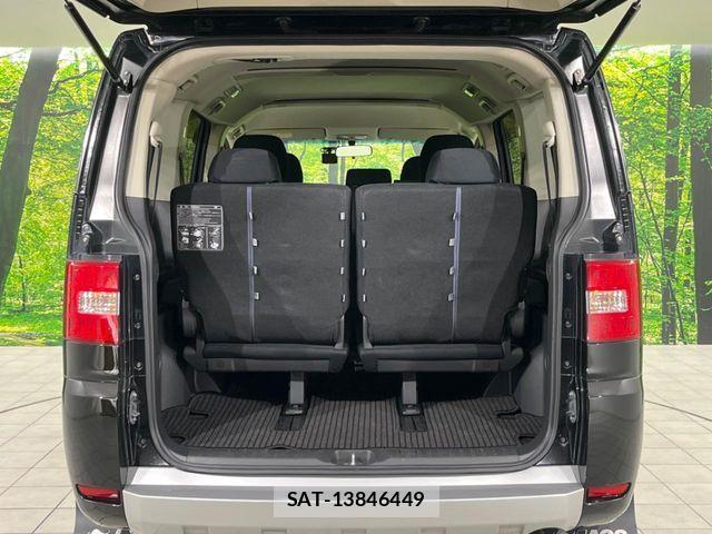 Mitsubishi DELICA 2017-03 7876144-10