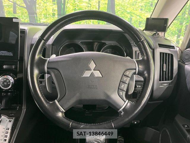 Mitsubishi DELICA 2017-03 7876144-11