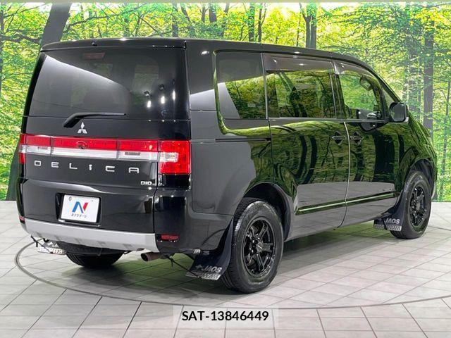 Mitsubishi DELICA 2017-03 7876144-17