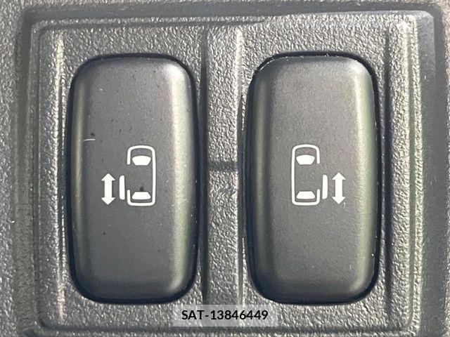 Mitsubishi DELICA 2017-03 7876144-3