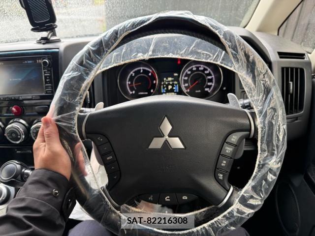 Mitsubishi DELICA 2017-12 7876137-15