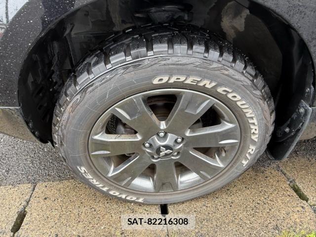 Mitsubishi DELICA 2017-12 7876137-5