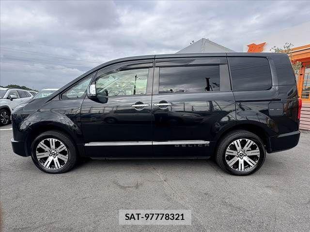 Mitsubishi DELICA 2023-06 7876126-10