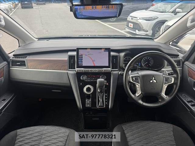 Mitsubishi DELICA 2023-06 7876126-1