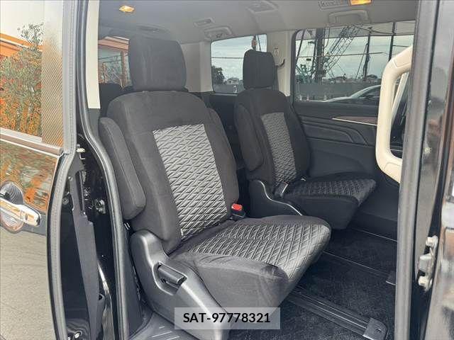 Mitsubishi DELICA 2023-06 7876126-21