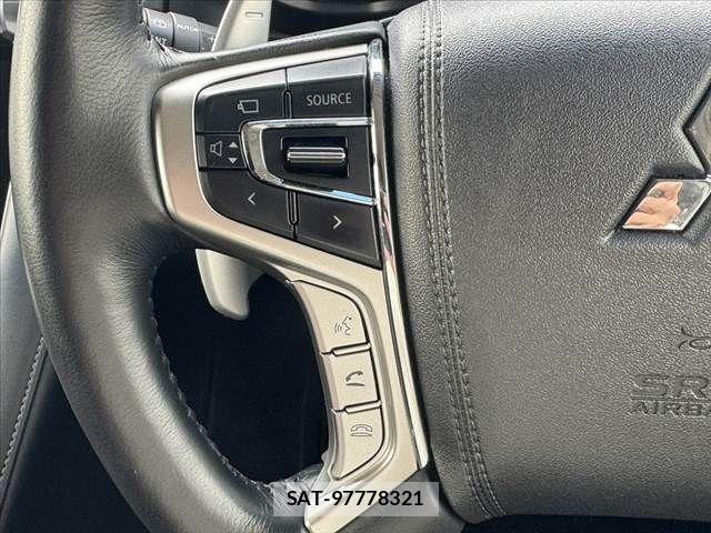 Mitsubishi DELICA 2023-06 7876126-29