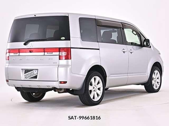 Mitsubishi DELICA 2018-05 7876146-17