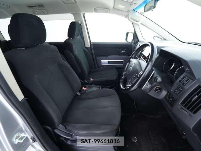 Mitsubishi DELICA 2018-05 7876146-5