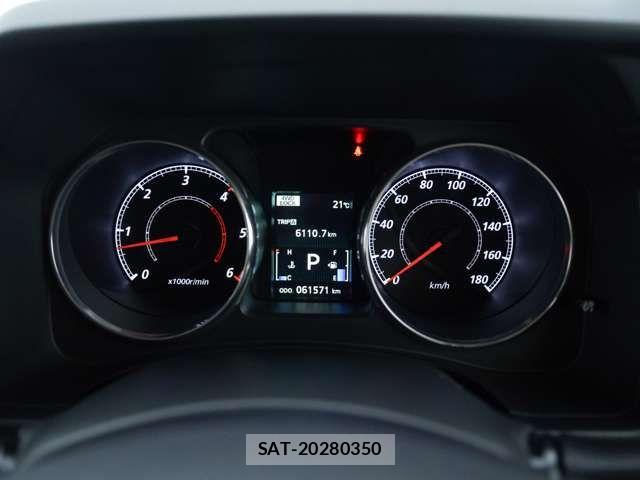 Mitsubishi DELICA 2018-01 7876140-11