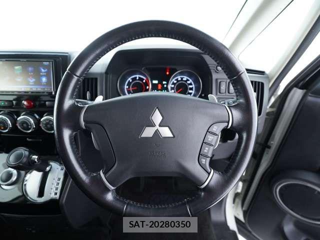 Mitsubishi DELICA 2018-01 7876140-12