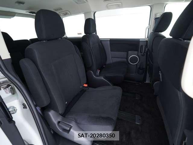 Mitsubishi DELICA 2018-01 7876140-6