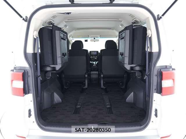 Mitsubishi DELICA 2018-01 7876140-8