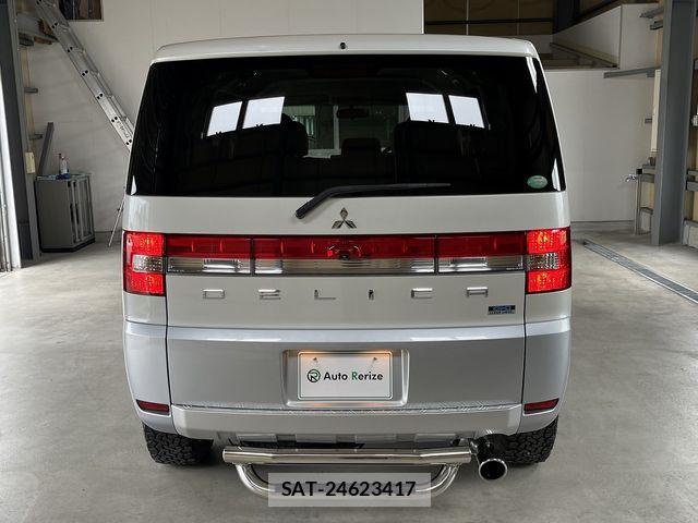 Mitsubishi DELICA 2013-06 7876142-21