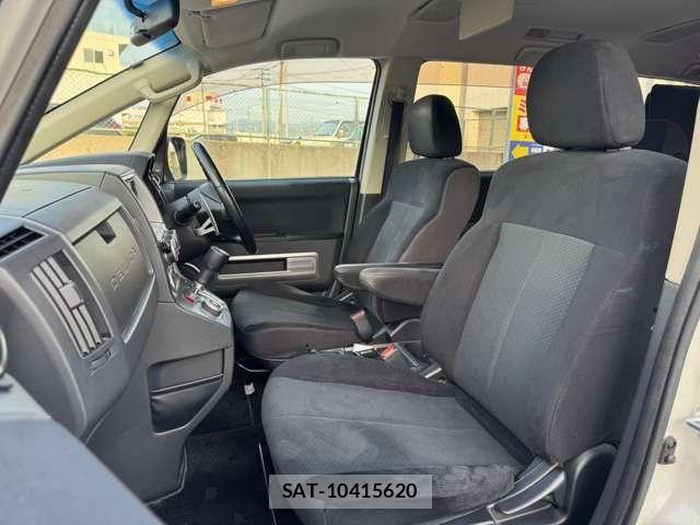 Mitsubishi DELICA 2007-02 7876157-7
