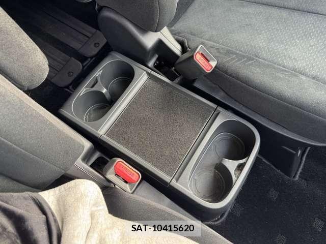 Mitsubishi DELICA 2007-02 7876157-8