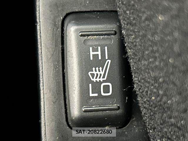 Mitsubishi DELICA 2016-07 7902532-10