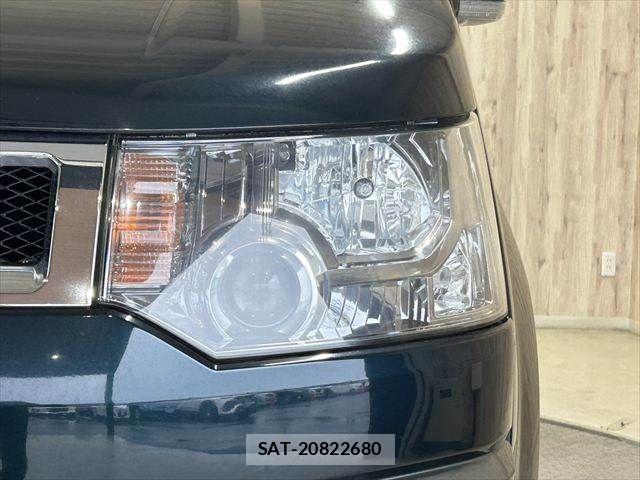 Mitsubishi DELICA 2016-07 7902532-27