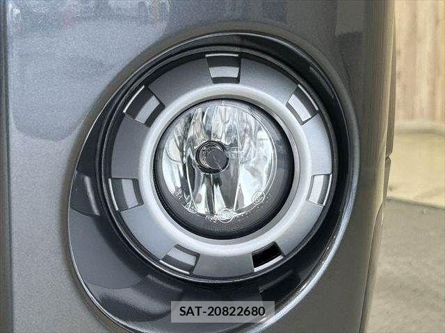 Mitsubishi DELICA 2016-07 7902532-29