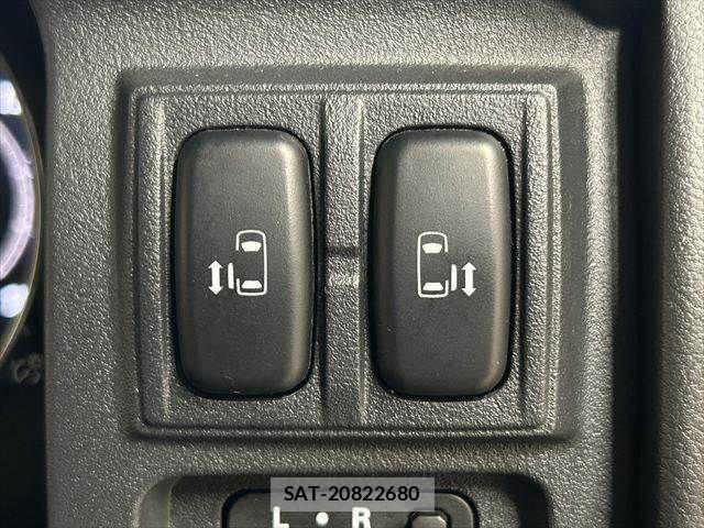 Mitsubishi DELICA 2016-07 7902532-7